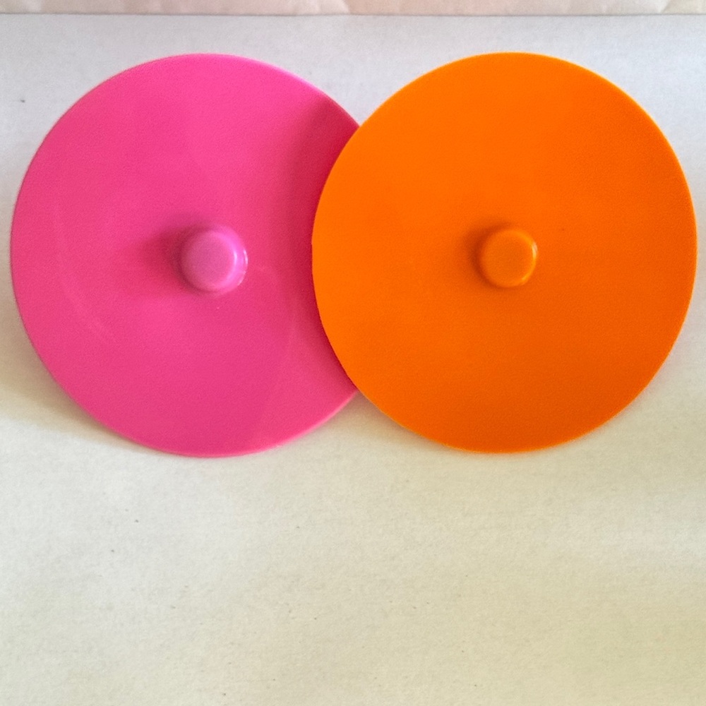 PYLONES STUDIO Silicone Lids for Mugs - Set of 2 - Black Cat and Fox - Picture 5 of 10